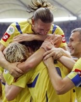 Menang 4-0, Ukraina Buka Peluang