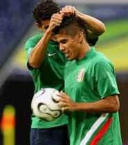 Senang-Senang Dulu, Serius Kemudian