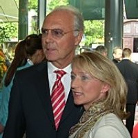 Beckenbauer Kabur dari Piala Dunia untuk Nikah