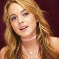 Lindsay Lohan Ajak Drummer McFly Ngeseks