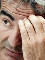 Domenech Larang Pemain Pakai Telepon 