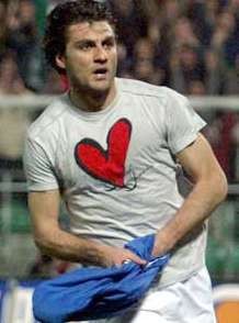 Vieri Berlabuh di Sampdoria