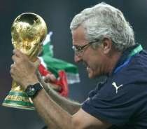 Lippi Pelatih Terbaik Italia
