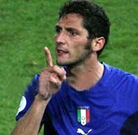 Materazzi Bantah Sebut Zidane Teroris