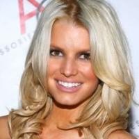 Jessica Simpson Impikan Brad Pitt