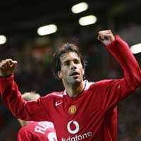 Nistelrooy Akui Minta Pindah