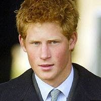 Pangeran Harry Kepergok Buang Air Sembarangan