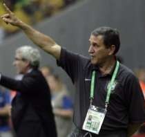 Parreira Resmi Mundur