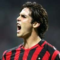 Milan Terpecah Soal Kaka? 