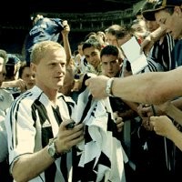 Duff Mencari Harapan Baru 