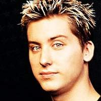 Mantan Personel N Sync Ngaku Gay