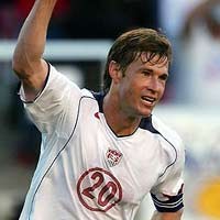 McBride Ikuti Jejak Claudio Reyna