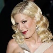 Tori Spelling dan Suami Hobi Nonton Film Porno
