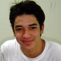 Andrew White Tak Ingin Wariskan Hidung