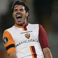 Roma Tambah Kontrak Perrotta