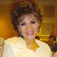 Dicium Shahrukh Khan, Dorce Klepek-klepek