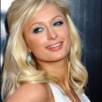 Paris Hilton Dilarang Ngeseks Setahun