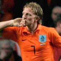 Kuyt Selangkah Lagi ke Liverpool