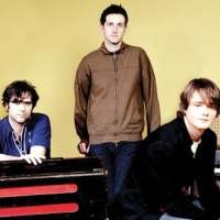 Vokalis Masuk Rehab, Keane Batal Konser