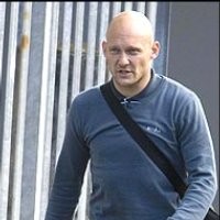 Gravesen Tinggalkan Celtic Tanpa Deal