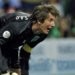 Van der Sar Ingin Ditambah Kontrak