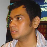 Bosan, Lucky Wija Cari Wanita Lain