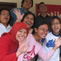 Maaf, Kami Turun Mesin Dulu ya...