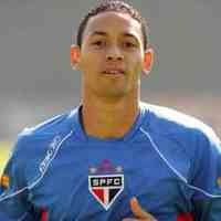 Oliveira Ingin Pecundangi Sheva