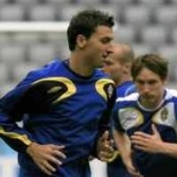 Dugem, Tiga Pemain Swedia Dipulangkan