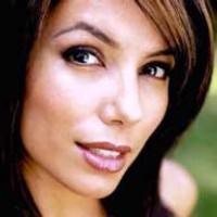 Eva Longoria Kecanduan Facial