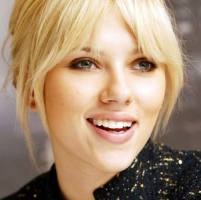 Scarlett Johansson Diserang Mantan Pacar