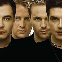 Tiba di Jakarta, Westlife Jajan di Pluit