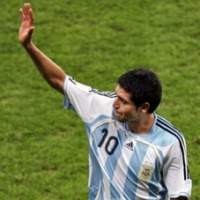 Riquelme Mundur dari Tim Argentina