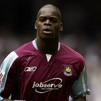 West Ham Perbarui Kontrak Harewood