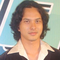 Riri Riza Kembali Gandeng Nicholas Saputra