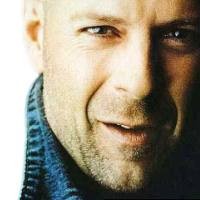 Bruce Willis Segera Tambah Anak, Plus Istri