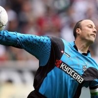 Gladbach ke Puncak Klasemen 