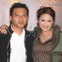 Puasa, Krisdayanti Siapkan Otak Kambing untuk Anang