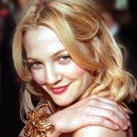 Perbesar Payudara, Drew Barrymore Lahap Junkfood