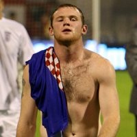 Rooney Adu Mulut dengan Fans