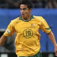 Cahill Telat Balik, Everton Kecam Aussie