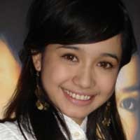 Laudya Cynthia Bella Ogah Bagi-bagi THR