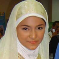 Marshanda Jadi Tontonan Warga