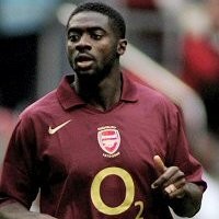 Toure Teken Kontrak Baru