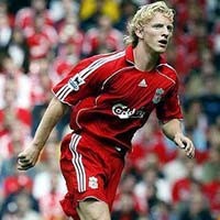 Dirk Kuyt Menangkan Liverpool