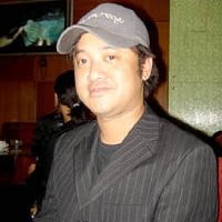 Rizal Mantovani Tak Akan Lepas Video Klip