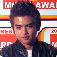 Nicky Tirta Niat Tinggalkan Bunga Zaenal