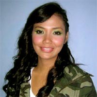 Shanty Kecantol Pria Singapura