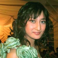 Bawa Lima Pacar, Helmalia Putri Belum Sreg