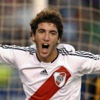 Real Terbentur Harga Higuain